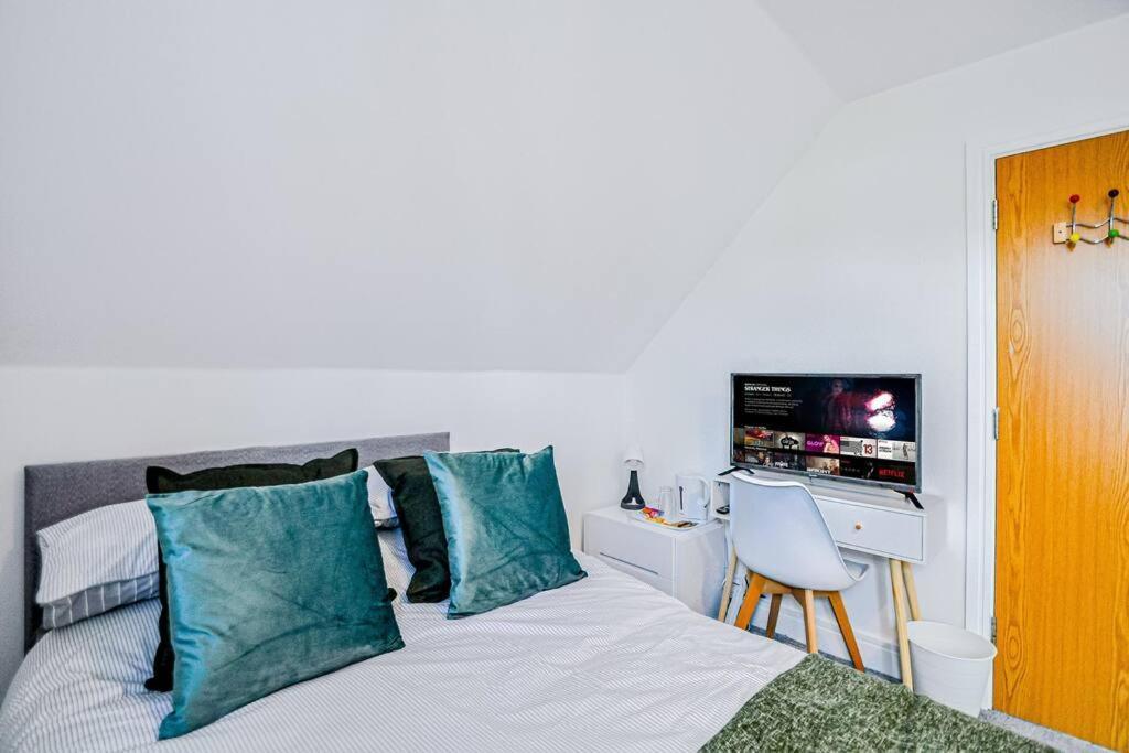 Entire House Sleeps 8 Near The River Thames Maidenhead Exteriér fotografie